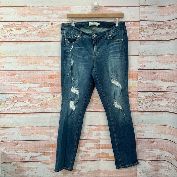 TORRID Ripped Boyfriend Jeans - Picture 2 of 6